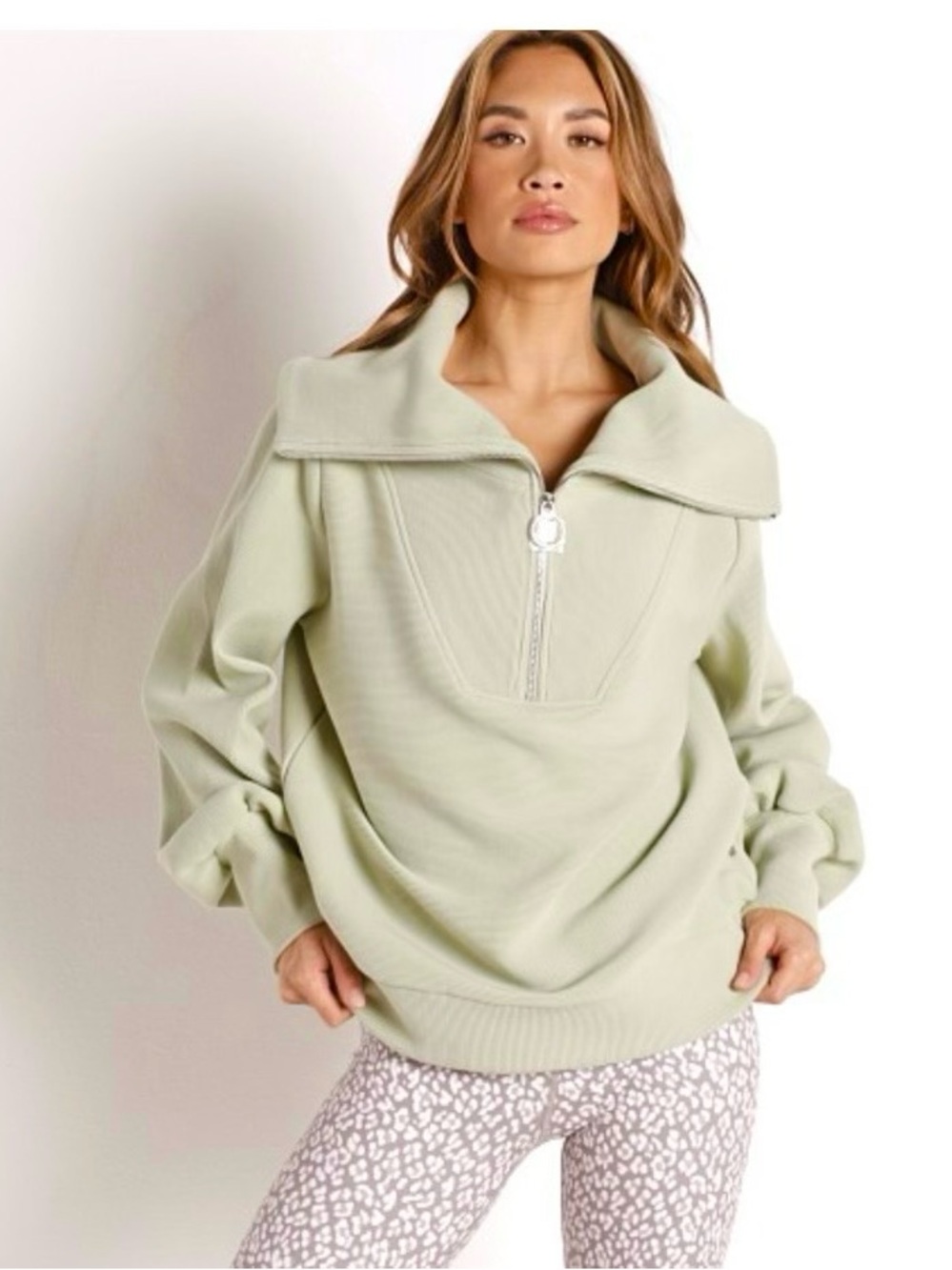 NWT varley vine - desert sage- size large